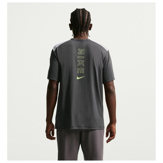 Nike Ανδρική κοντομάνικη μπλούζα Sportswear Club Sustainable Dri-FIT T-Shirt